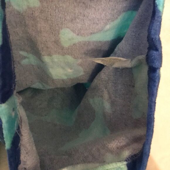 Jay Franco Fish Print Swim Terry Cloth Swim Bag - Picture 5 of 5